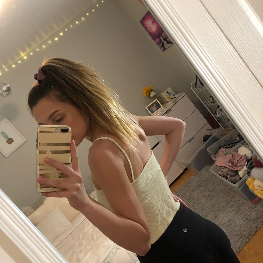 Yellow brandy tank - Picture 4 of 4